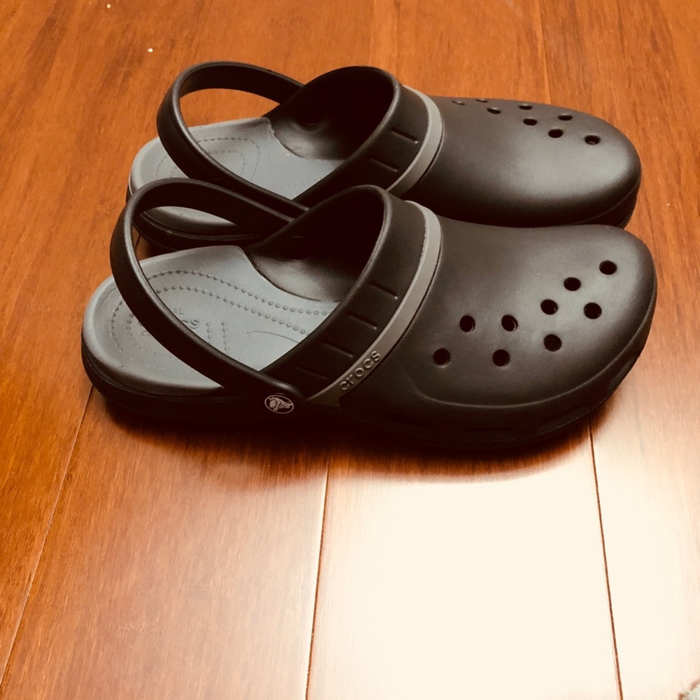 Man Crocs - Picture 3 of 4